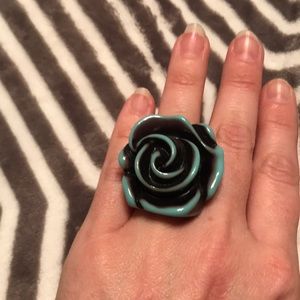 Turquoise flower ring